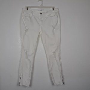 JC Penney Women's Skinny Jeans Size 10 White Distressed Belle + Sky Ankle Zip